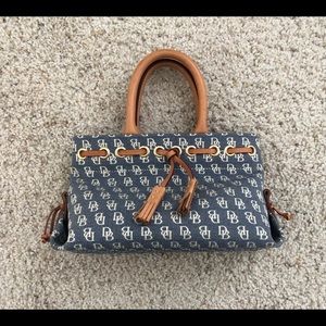 Dooney & Bourke Purse